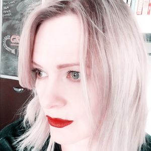 Meet your Posher, Lynn